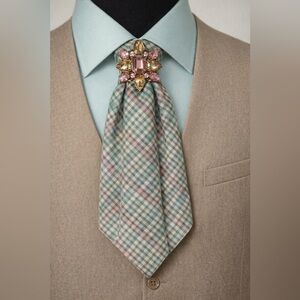 Exquisite Necktie Necklace with Brilliant Stones Brooch and Pearl Necklace POLO